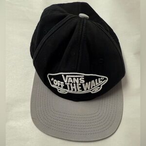 Vans Off the Wall Black Gray Hat Cap Snap Back Used One Size